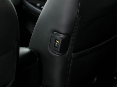 Nissan Leaf Tekna 40 kWh (INCL-BTW) AUT. * FULL-LEATHER | BOSE-AUDIO | FULL-LED | KEYLESS | SURROUND-VIEW | DAB | BLIND-SPOT | NAVI-FULLMAP | ADAPTIVE-CRUISE | DIGI-COCKPIT | COMFORT-SEATS | 17"ALU*