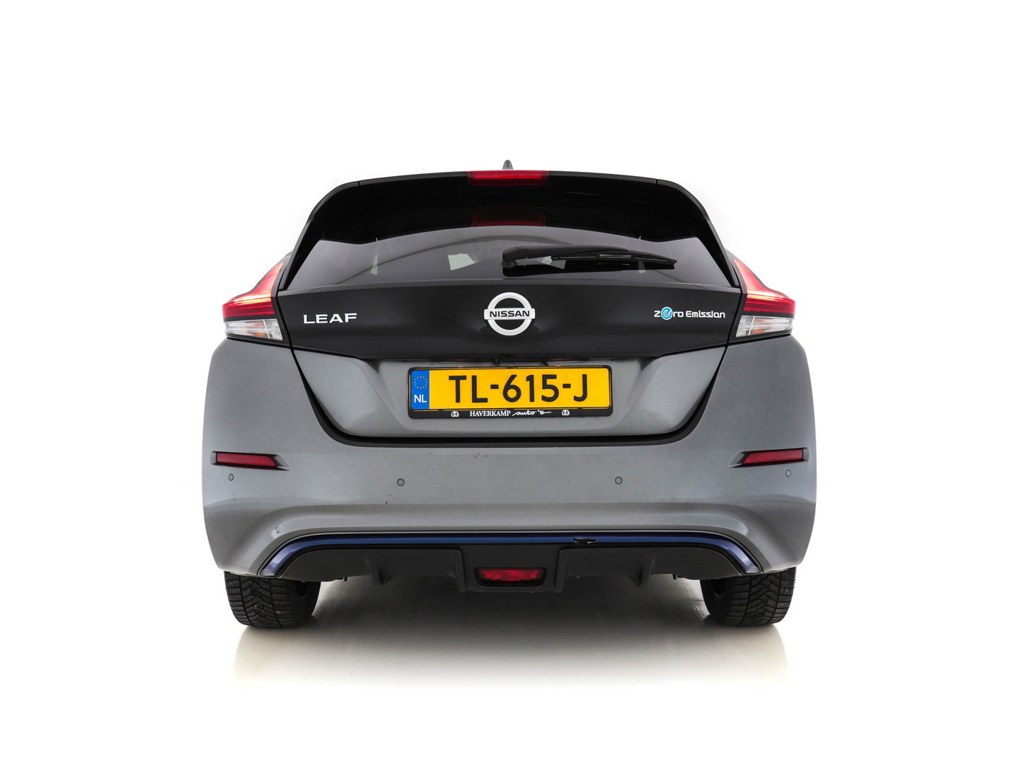 Nissan Leaf Tekna 40 kWh (INCL-BTW) AUT. * FULL-LEATHER | BOSE-AUDIO | FULL-LED | KEYLESS | SURROUND-VIEW | DAB | BLIND-SPOT | NAVI-FULLMAP | ADAPTIVE-CRUISE | DIGI-COCKPIT | COMFORT-SEATS | 17"ALU*
