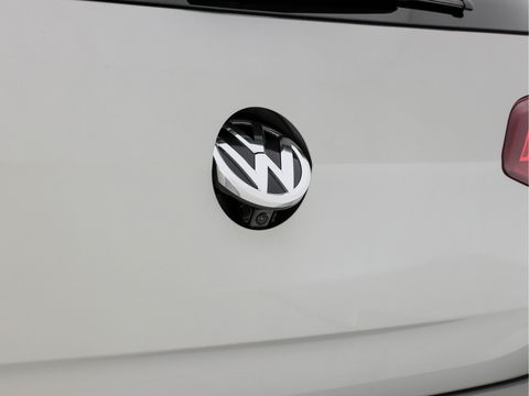 Volkswagen e-Golf (INCL-BTW) *HEATPUMP | FULL-LEATHER | FULL-LED | ADAPTIVE-CRUISE | VIRTUAL-COCKPIT |  KEYLESS | CAMERA | ECC | PDC | APP-CONNECT | COMFORT-SEATS | 17"ALU*