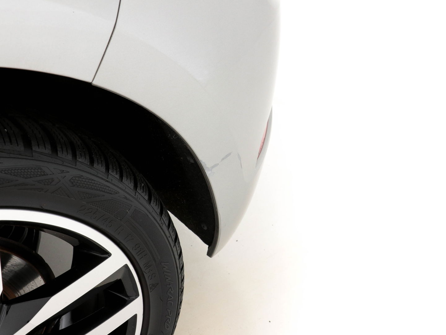 Volkswagen e-Golf (INCL-BTW) *HEATPUMP | FULL-LEATHER | FULL-LED | ADAPTIVE-CRUISE | VIRTUAL-COCKPIT |  KEYLESS | CAMERA | ECC | PDC | APP-CONNECT | COMFORT-SEATS | 17"ALU*