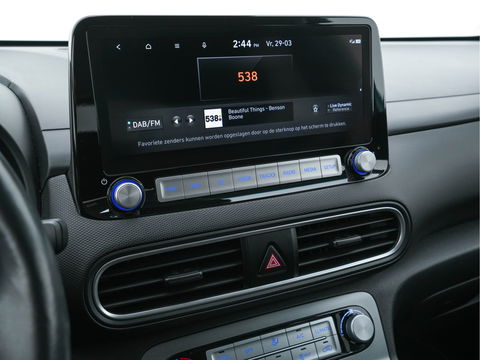 Hyundai KONA EV Comfort 39 kWh (INCL-BTW) *HEAT-PUMP | NAVI-FULLMAP  | KEYLESS | KRELL-AUDIO | CAMERA | DAB | ECC | PDC | ADAPTIVE-CRUISE | LANE-ASSIST | COMFORT-SEATS | 17"ALU*