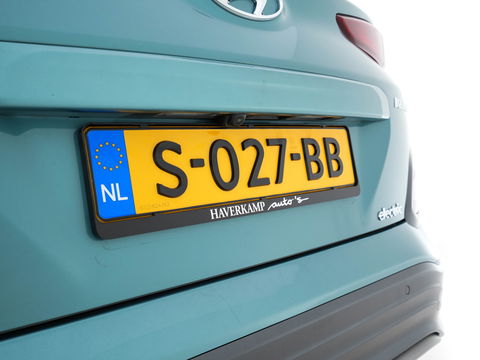 Hyundai KONA EV Comfort 39 kWh (INCL-BTW) *HEAT-PUMP | NAVI-FULLMAP  | KEYLESS | KRELL-AUDIO | CAMERA | DAB | ECC | PDC | ADAPTIVE-CRUISE | LANE-ASSIST | COMFORT-SEATS | 17"ALU*
