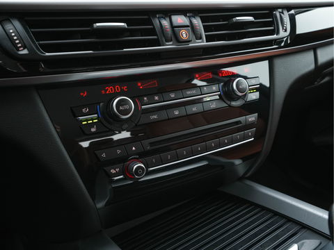 BMW X5 xDrive 40e Aut. *DAKOTA-FULL-LEATHER | NAVI-FULLMAP | BI-XENON | ECC | PDC | CRUISE | COMFORT-SEATS |  18"ALU*
