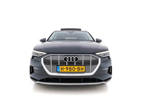 Audi e-tron 50 Quattro Launch-Edition-Plus [ 3-Fase ] (INCL-BTW) *PANO | DIGI-COCKPIT | MILANO-LUXURY-LEATHER | FULL-LED | MEMORY-PACK |  KEYLESS | NAVI-FULLMAP | TOWBAR | SHIFT-PADDLES | COMFORT-SEATS | 20"ALU*
