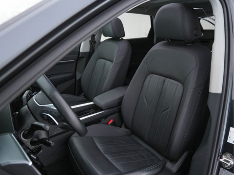 Audi e-tron 50 Quattro Launch-Edition-Plus [ 3-Fase ] (INCL-BTW) *PANO | DIGI-COCKPIT | MILANO-LUXURY-LEATHER | FULL-LED | MEMORY-PACK |  KEYLESS | NAVI-FULLMAP | TOWBAR | SHIFT-PADDLES | COMFORT-SEATS | 20"ALU*