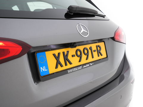Mercedes-Benz A-Klasse 180 Advantage Style-Pack Aut. *WIDESCREEN-DIGI-COCKPIT | DAB | LEATHER-MICROFIBRE | CAMERA | NAVI-FULLMAP | ECC | PDC | CRUISE | APP-CONNECT | SPORT-SEATS | 16"ALU*