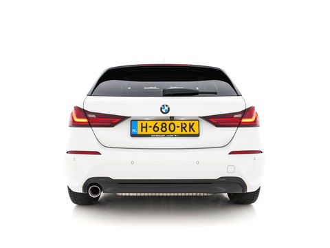 BMW 1-serie 118i High Executive Edition Sport-Line *DAKOTA-FULL-LEATHER | DIGI-COCKPIT | HARMAN-KARDON-AUDIO | FULL-LED | KEYLESS | NAVI-FULLMAP | DAB | CAMERA | ECC | APP.CONNECT | PDC | AMBIENT-LIGHT | CRUISE | SPORT-SEATS | 17"ALU*