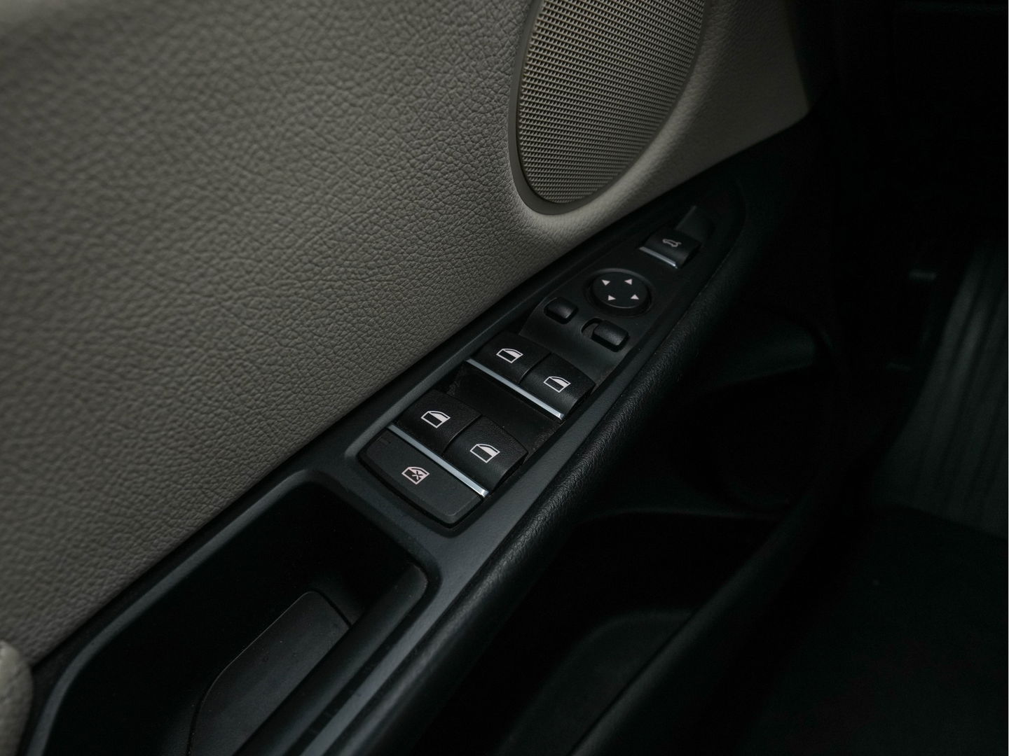 BMW X5 xDrive30d High Executive *DAKOTA-FULL-LEATHER | NAVI-FULLMAP | BI-XENON | CAMERA | ECC | PDC | CRUISE | COMFORT-SEATS | 19"ALU*