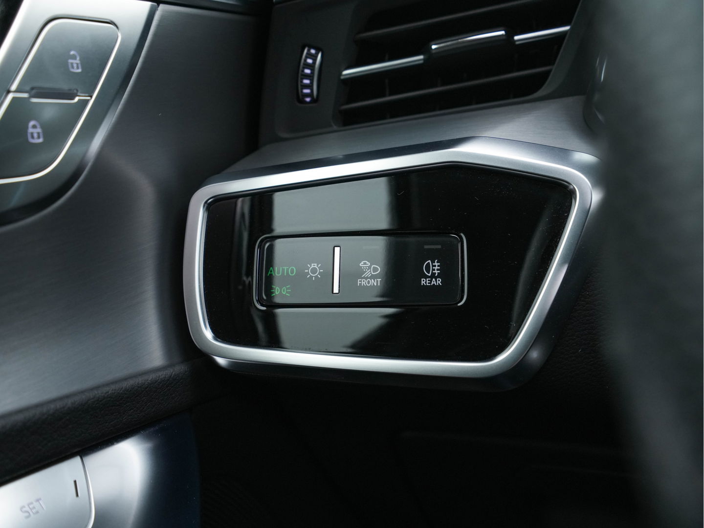 Audi S6 Limousine TDI Quattro Aut. *PANO | VALCONA-FULL-LEATHER | B&O-AUDIO | MATRIX-LED | DIGI-COCKPIT | HEAD-UP | SPORT-SEATS | BLIND-SPOT | LANE-ASSIST | MEMORY-PACK | AIR-SUSPENSION | ADAPTIVE-CRUISE | NAVI-FULLMAP
