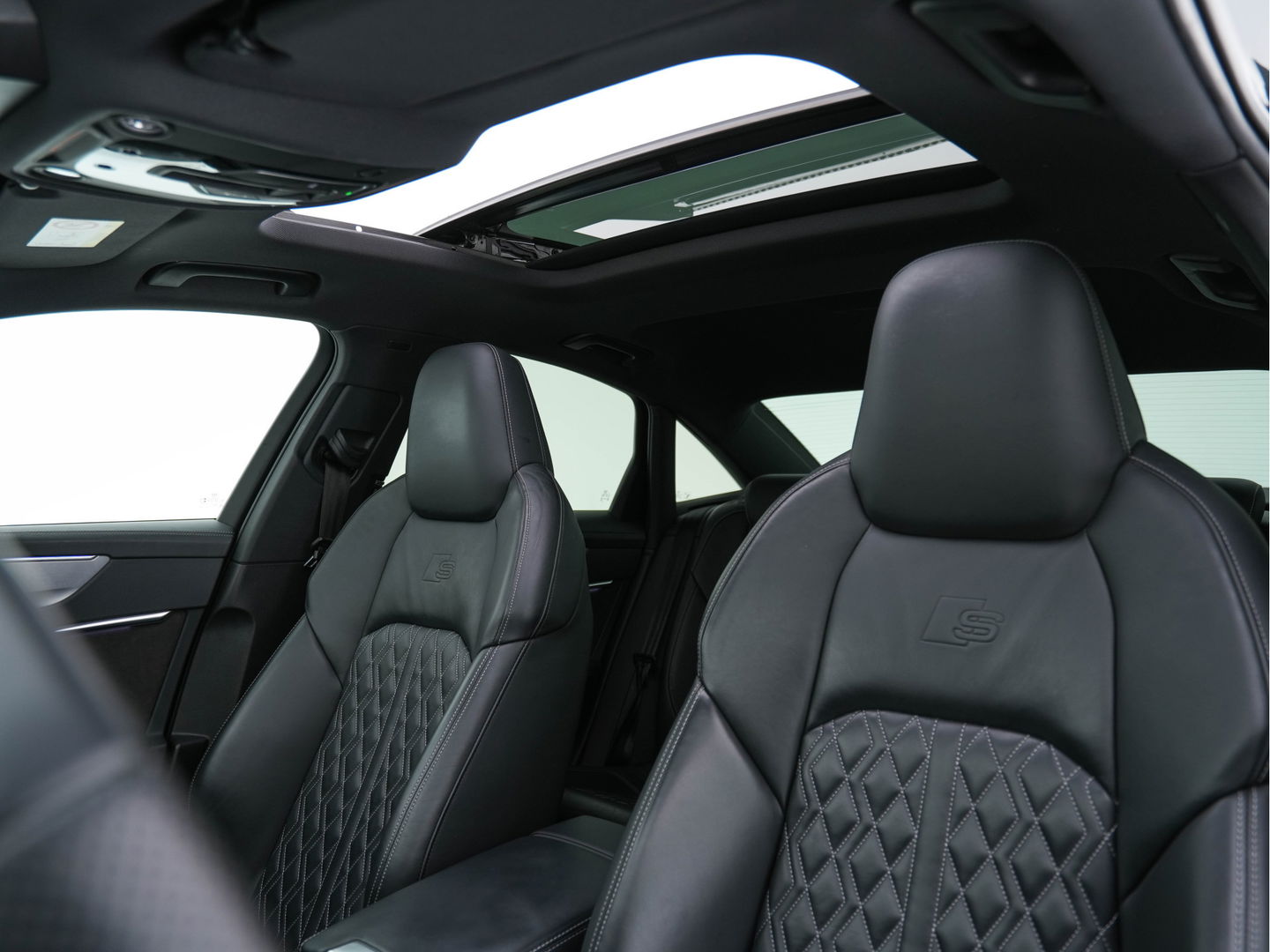 Audi S6 Limousine TDI Quattro Aut. *PANO | VALCONA-FULL-LEATHER | B&O-AUDIO | MATRIX-LED | DIGI-COCKPIT | HEAD-UP | SPORT-SEATS | BLIND-SPOT | LANE-ASSIST | MEMORY-PACK | AIR-SUSPENSION | ADAPTIVE-CRUISE | NAVI-FULLMAP