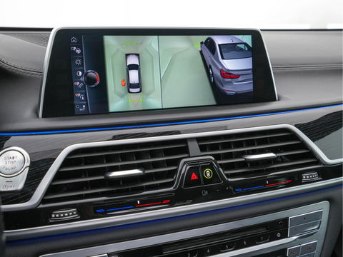 BMW 7 Serie 750Li xDrive High Executive M-Sport-Pack Carbon-Core Aut. *PANO | LASER-LED | SOFT-CLOSE | SURROUND-VIEW | HARMAN/KARDON-SURROUND | MASSAGE | MEMORY-PACK | NAVI-FULLMAP | KEYLESS | ADAPTIVE-CRUISE | HUD | ECC | PDC | COMFORT-SEATS | 20"ALU*