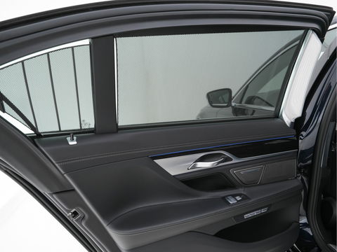 BMW 7 Serie 750Li xDrive High Executive M-Sport-Pack Carbon-Core Aut. *PANO | LASER-LED | SOFT-CLOSE | SURROUND-VIEW | HARMAN/KARDON-SURROUND | MASSAGE | MEMORY-PACK | NAVI-FULLMAP | KEYLESS | ADAPTIVE-CRUISE | HUD | ECC | PDC | COMFORT-SEATS | 20"ALU*