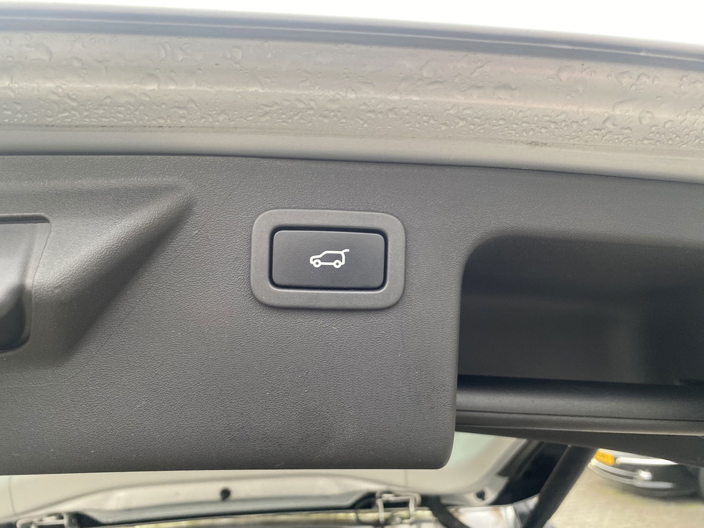 Land Rover Discovery Sport ! TURBO-DEFECT !2.0 TD4 HSE Luxury 4-WD Black-Design-Pack *NAVI-FULLMAP | XENON | FULL-LEATHER | MERIDIAN-AUDIO | CAMERA | ECC | PDC | CRUISE | LANE-ASSIST | MEMORY*