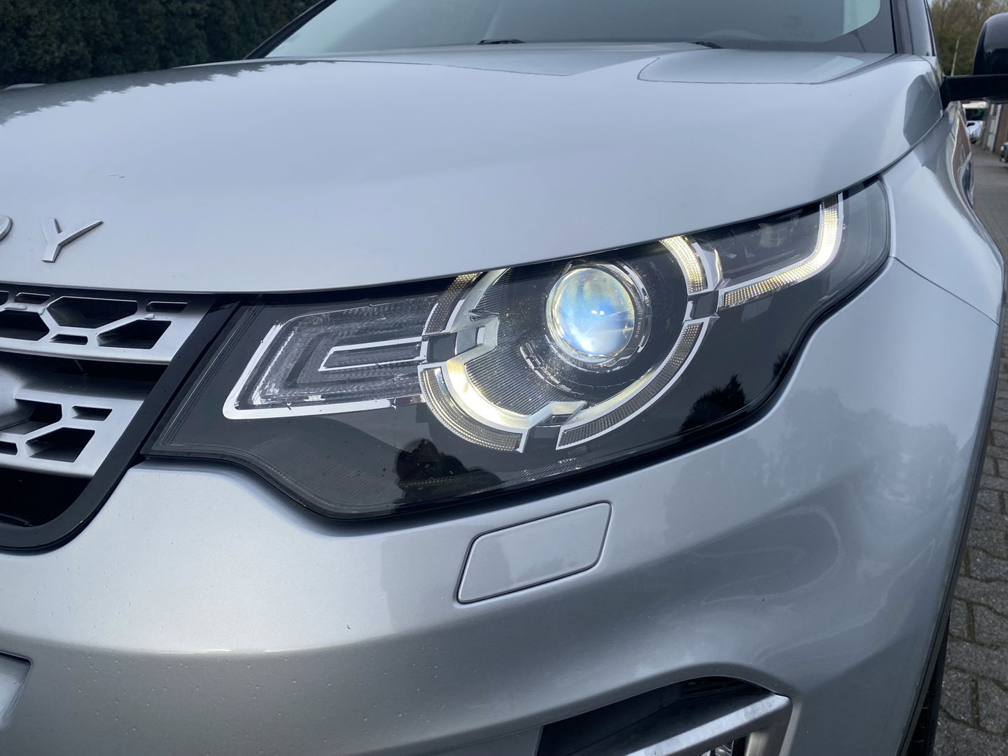 Land Rover Discovery Sport ! TURBO-DEFECT !2.0 TD4 HSE Luxury 4-WD Black-Design-Pack *NAVI-FULLMAP | XENON | FULL-LEATHER | MERIDIAN-AUDIO | CAMERA | ECC | PDC | CRUISE | LANE-ASSIST | MEMORY*