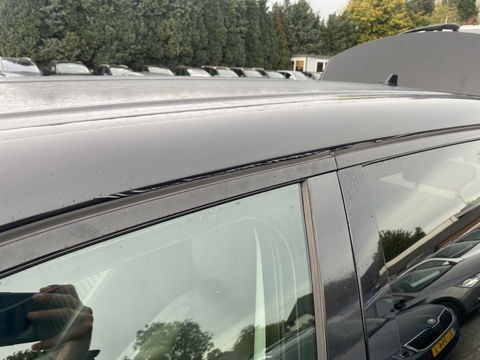 Land Rover Discovery Sport ! TURBO-DEFECT !2.0 TD4 HSE Luxury 4-WD Black-Design-Pack *NAVI-FULLMAP | XENON | FULL-LEATHER | MERIDIAN-AUDIO | CAMERA | ECC | PDC | CRUISE | LANE-ASSIST | MEMORY*