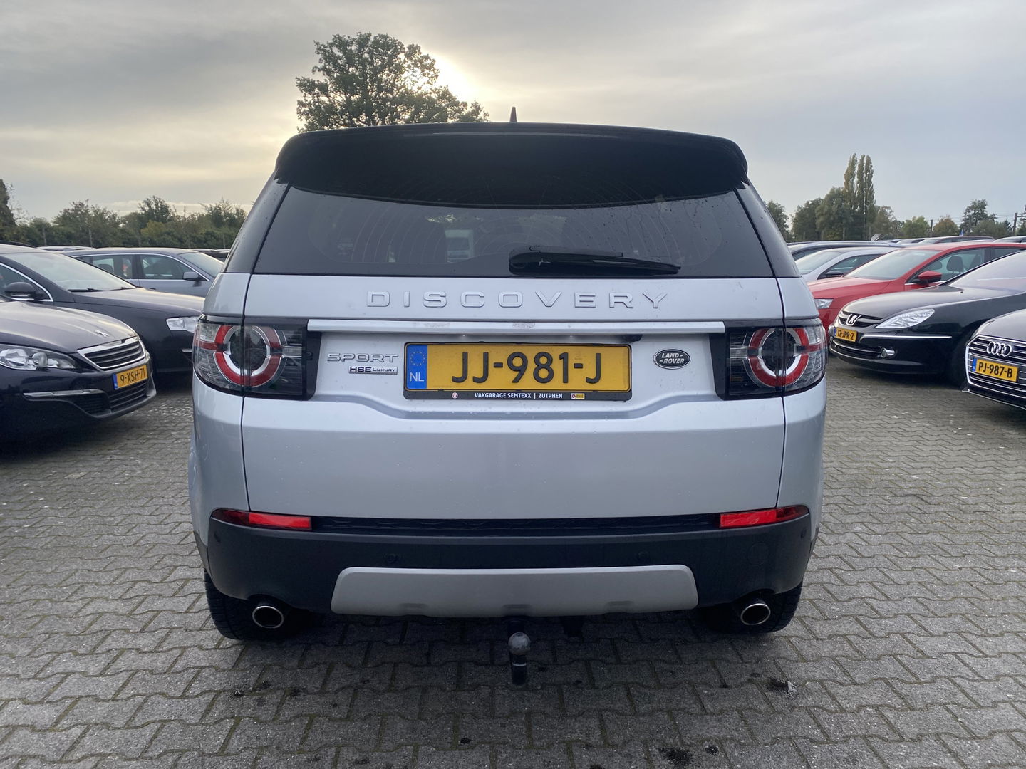 Land Rover Discovery Sport ! TURBO-DEFECT !2.0 TD4 HSE Luxury 4-WD Black-Design-Pack *NAVI-FULLMAP | XENON | FULL-LEATHER | MERIDIAN-AUDIO | CAMERA | ECC | PDC | CRUISE | LANE-ASSIST | MEMORY*