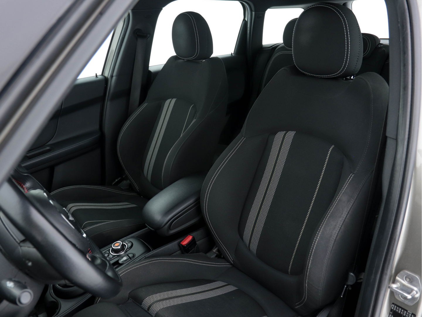 MINI Countryman 1.5 Cooper JCW-Interior-Pack Business-Pack *NAVI-FULLMAP | FULL-LED |  ECC | PDC | CRUISE | SPORT-SEATS*