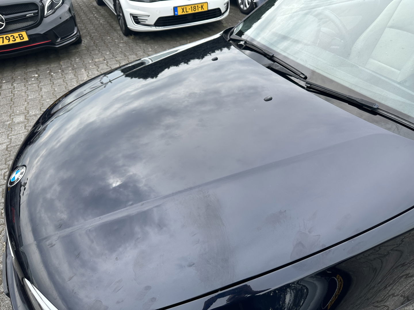 BMW 1 Serie Cabrio 120d Exclusive Edition M-Sportpack [ RHD ] DISTRIBUTIE-KETTING GEBROKEN *FULL-LEATHER | ECC | HEATED-SPORTSEATS | PDC | CRUISE | AIRSCARF | 18"ALU*