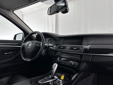 BMW 5 Serie 530d High Executive Aut. * XENON | DAKOTA-FULL-LEATHER | MEMORY-PACK | NAVI-FULLMAP | ECC | PDC | CRUISE | COMFORT-SEATS | 18"ALU*