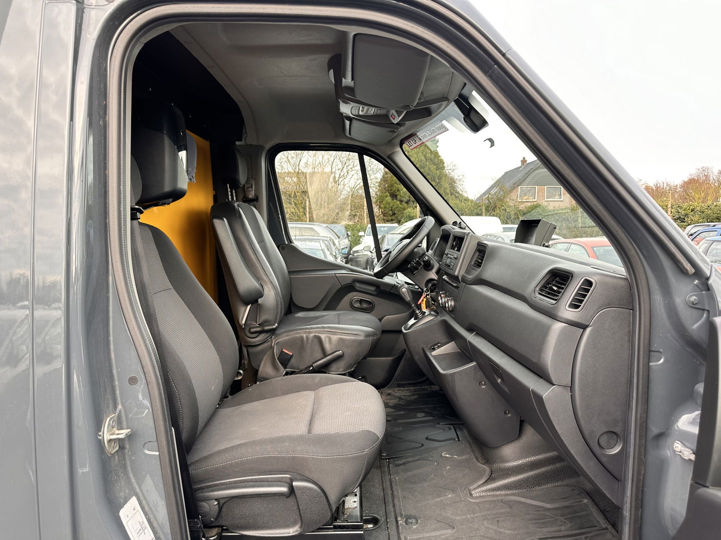 Renault Master T35 2.3 dCi 150 L3H2 Energy Aut. *AIRCO | CRUISE | CAMERA*