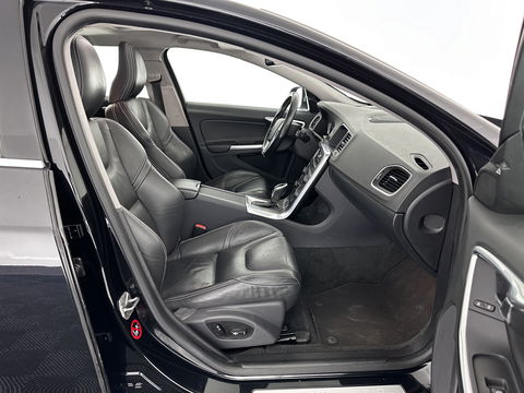 Volvo V60 2.4 D6 AWD Plug-In Hybrid Summum Aut. *PANO | XENON | FULL-LEATHER | PREMIUM-SOUND | NAVI-FULLMAP | MEMORY-PACK | ADAPTIVE-CRUISE | CAMERA | SPORT-SEATS | 18"ALU*