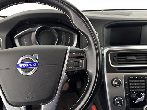 Volvo V60 2.4 D6 AWD Plug-In Hybrid Summum Aut. *PANO | XENON | FULL-LEATHER | PREMIUM-SOUND | NAVI-FULLMAP | MEMORY-PACK | ADAPTIVE-CRUISE | CAMERA | SPORT-SEATS | 18"ALU*