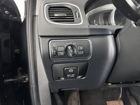 Volvo V60 2.4 D6 AWD Plug-In Hybrid Summum Aut. *PANO | XENON | FULL-LEATHER | PREMIUM-SOUND | NAVI-FULLMAP | MEMORY-PACK | ADAPTIVE-CRUISE | CAMERA | SPORT-SEATS | 18"ALU*