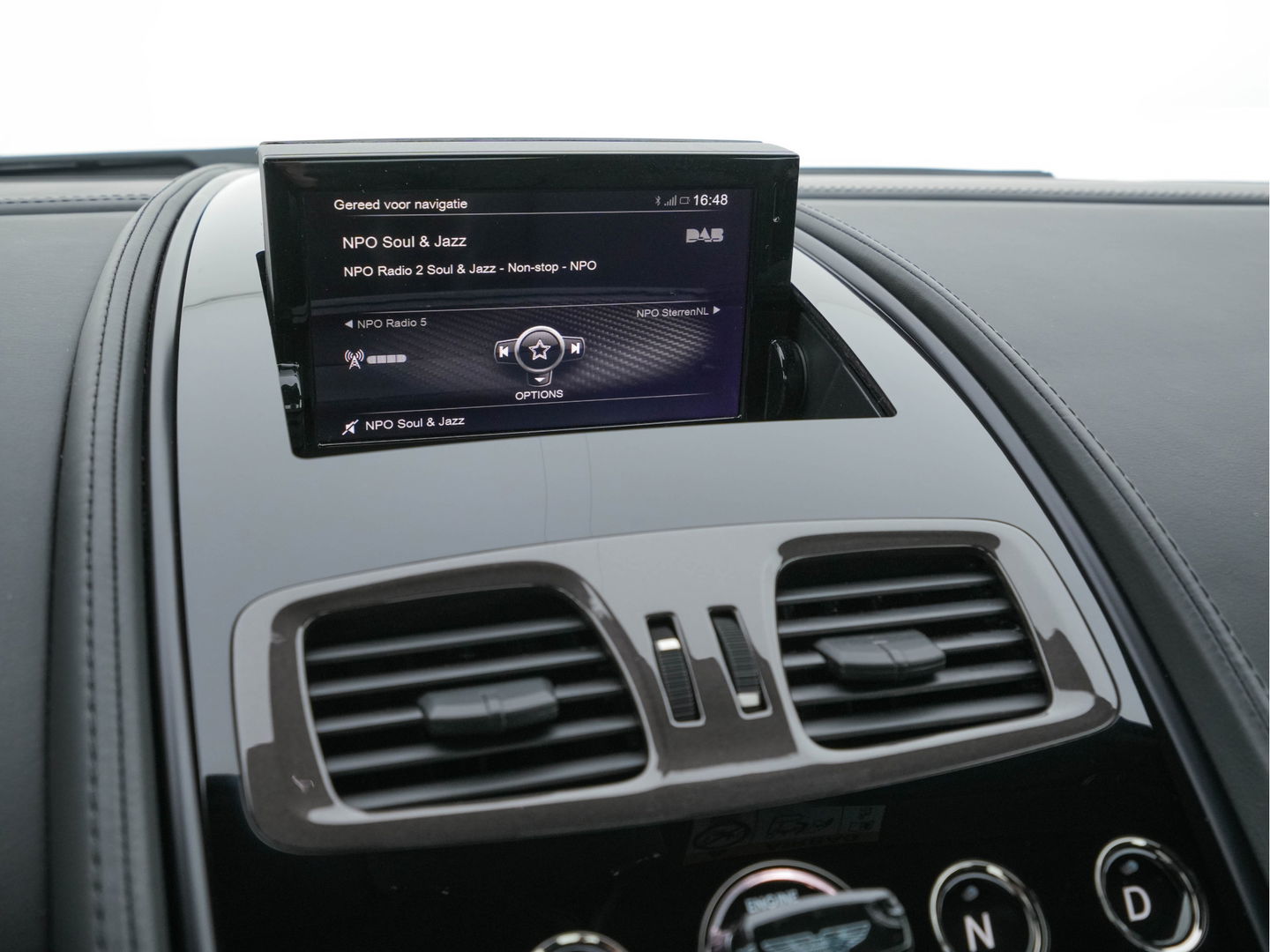 Aston Martin Vanquish 6.0 V12 Touchtronic 2+2 *CERAMIC-BRAKES | B&O-SURROUND | CARBON | FULL-LEATHER | XENON | MEMORY-PACK | NAVI-FULLMAP | CAMERA | DAB | ECC | PDC | CRUISE*
