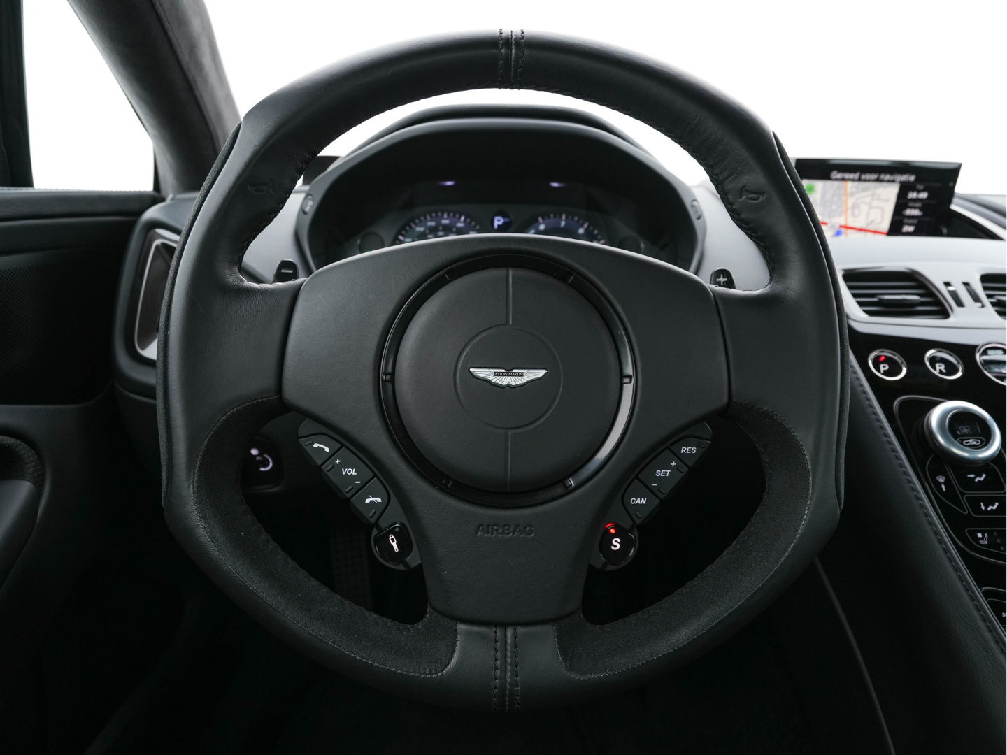 Aston Martin Vanquish 6.0 V12 Touchtronic 2+2 *CERAMIC-BRAKES | B&O-SURROUND | CARBON | FULL-LEATHER | XENON | MEMORY-PACK | NAVI-FULLMAP | CAMERA | DAB | ECC | PDC | CRUISE*