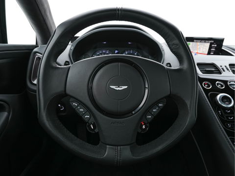 Aston Martin Vanquish 6.0 V12 Touchtronic 2+2 *CERAMIC-BRAKES | B&O-SURROUND | CARBON | FULL-LEATHER | XENON | MEMORY-PACK | NAVI-FULLMAP | CAMERA | DAB | ECC | PDC | CRUISE*