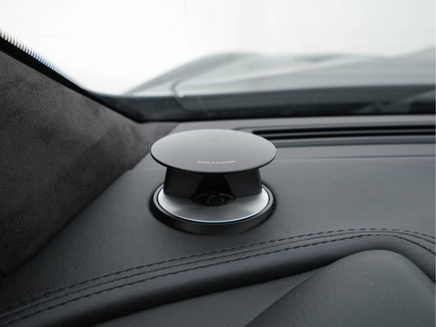 Aston Martin Vanquish 6.0 V12 Touchtronic 2+2 *CERAMIC-BRAKES | B&O-SURROUND | CARBON | FULL-LEATHER | XENON | MEMORY-PACK | NAVI-FULLMAP | CAMERA | DAB | ECC | PDC | CRUISE*