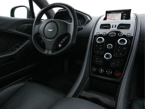 Aston Martin Vanquish 6.0 V12 Touchtronic 2+2 *CERAMIC-BRAKES | B&O-SURROUND | CARBON | FULL-LEATHER | XENON | MEMORY-PACK | NAVI-FULLMAP | CAMERA | DAB | ECC | PDC | CRUISE*