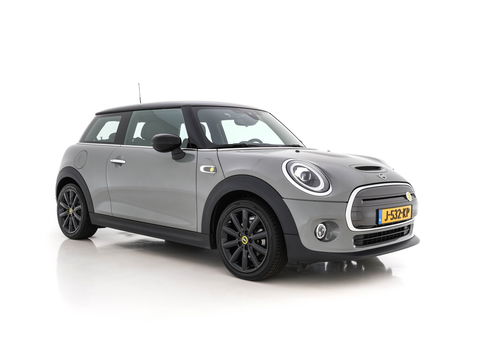 MINI Mini Electric Essential 33 kWh [3-Fase] (INCL-BTW) *FULL-LED | DIGI-COCKPIT | 1/2-LEATHER | CAMERA | KEYLESS | SPORT-SEATS | NAVI-FULLMAP | AMBIENT-LIGHT | DAB | CRUISE | SPORT-SEATS | 17"ALU*