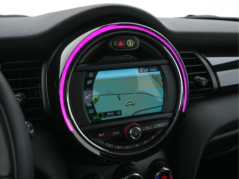 MINI Mini Electric Essential 33 kWh [3-Fase] (INCL-BTW) *FULL-LED | DIGI-COCKPIT | 1/2-LEATHER | CAMERA | KEYLESS | SPORT-SEATS | NAVI-FULLMAP | AMBIENT-LIGHT | DAB | CRUISE | SPORT-SEATS | 17"ALU*