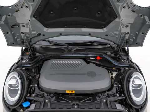 MINI Mini Electric Essential 33 kWh [3-Fase] (INCL-BTW) *FULL-LED | DIGI-COCKPIT | 1/2-LEATHER | CAMERA | KEYLESS | SPORT-SEATS | NAVI-FULLMAP | AMBIENT-LIGHT | DAB | CRUISE | SPORT-SEATS | 17"ALU*