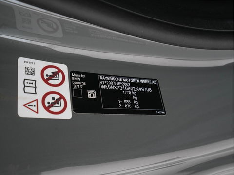 MINI Mini Electric Essential 33 kWh [3-Fase] (INCL-BTW) *FULL-LED | DIGI-COCKPIT | 1/2-LEATHER | CAMERA | KEYLESS | SPORT-SEATS | NAVI-FULLMAP | AMBIENT-LIGHT | DAB | CRUISE | SPORT-SEATS | 17"ALU*