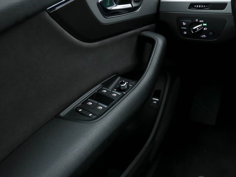 Audi Q7 3.0 TDI Quattro Pro Line S Aut. *LEATHER-ALCANTARA | BI-XENON | NAVI-FULLMAP | CAMERA | ECC | KEYLESS | PDC | CRUISE | HEATED-SPORT-SEATS | SHIFT-PADDLES | TOWBAR | 19"ALU*