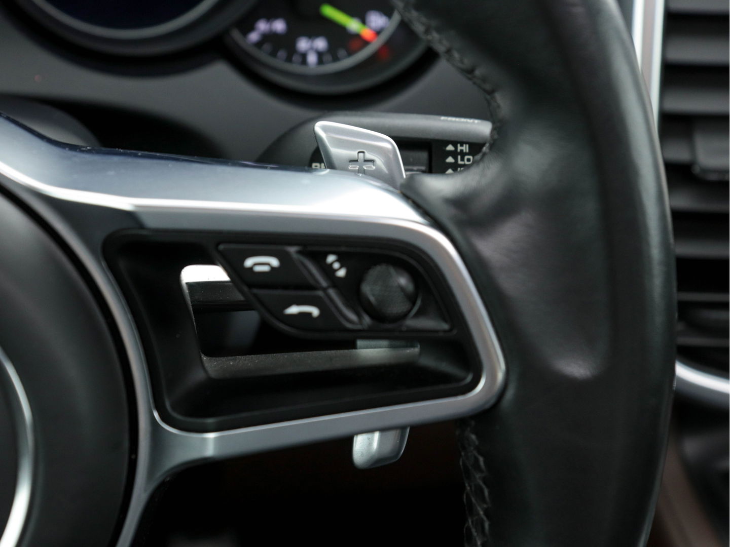 Porsche Cayenne 3.0 S E-Hybrid (model-2016) Aut. *PANO | BI-XENON | FULL-LEATHER | NAVI-FULLMAP |  BOSE-SURROUND-AUDIO | AIR-SUSPENSION | ECC | PDC | CRUISE | MEMORY*