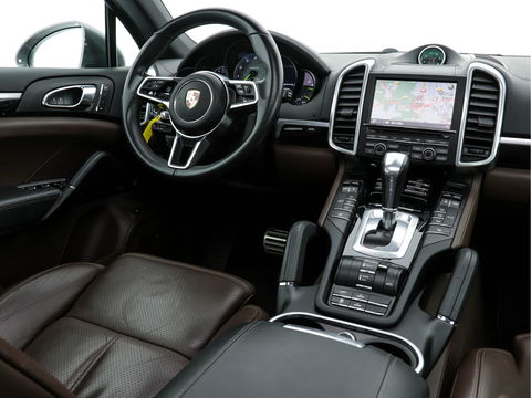 Porsche Cayenne 3.0 S E-Hybrid (model-2016) Aut. *PANO | BI-XENON | FULL-LEATHER | NAVI-FULLMAP |  BOSE-SURROUND-AUDIO | AIR-SUSPENSION | ECC | PDC | CRUISE | MEMORY*