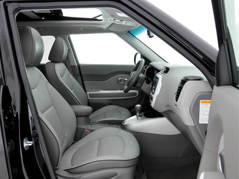 Kia Soul EV Executive Plus Line (INCL-BTW) Aut.*PANO | LUXURY-LEATHER | NAVI-FULLMAP | FULL-LED | KEYLESS | CAMERA | ECC | PDC | CRUISE | DAB | DIGI-COCKPIT | HEATED/COOLED-COMFORTSEATS | CARPLAY | 16"ALU*