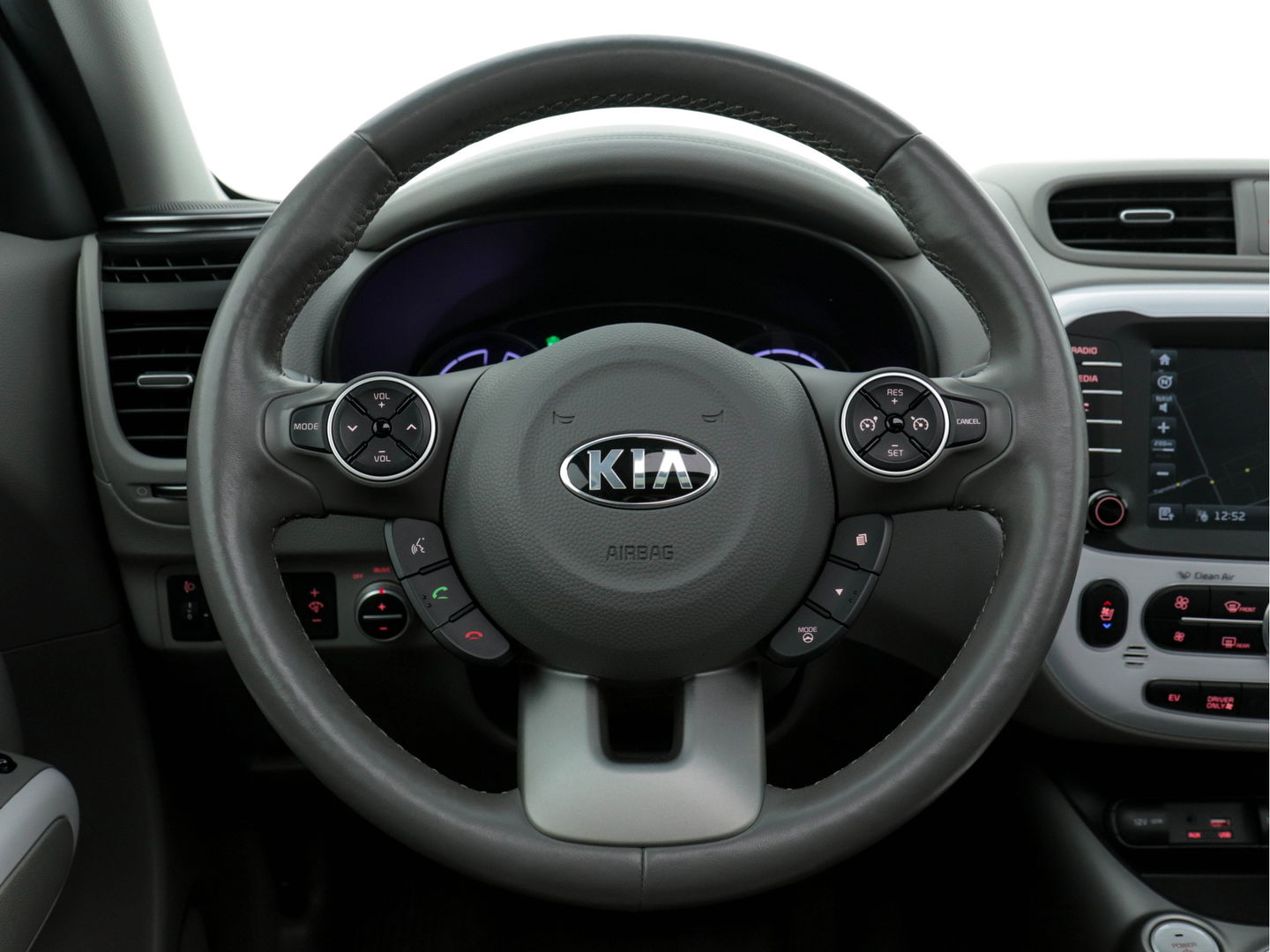 Kia Soul EV Executive Plus Line (INCL-BTW) Aut.*PANO | LUXURY-LEATHER | NAVI-FULLMAP | FULL-LED | KEYLESS | CAMERA | ECC | PDC | CRUISE | DAB | DIGI-COCKPIT | HEATED/COOLED-COMFORTSEATS | CARPLAY | 16"ALU*