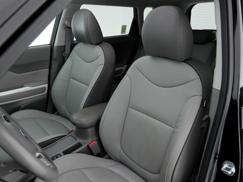 Kia Soul EV Executive Plus Line (INCL-BTW) Aut.*PANO | LUXURY-LEATHER | NAVI-FULLMAP | FULL-LED | KEYLESS | CAMERA | ECC | PDC | CRUISE | DAB | DIGI-COCKPIT | HEATED/COOLED-COMFORTSEATS | CARPLAY | 16"ALU*