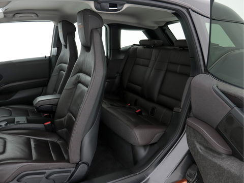 BMW i3 S 120Ah 42 kWh Edition-Road-Style [ 3-Fase ] (INCL-BTW ) Aut * HEAT-PUMP | CCS-FAST-LOADER | STELLAR-FULL-LEATHER | NAVI-FULLMAP | HARMAN/KARDON-SURROUND | FULL-LED | KEYLESS | CAMERA | DAB | DIGI-COCKPIT | CRUISE | COMFORT-SEATS | 20"A