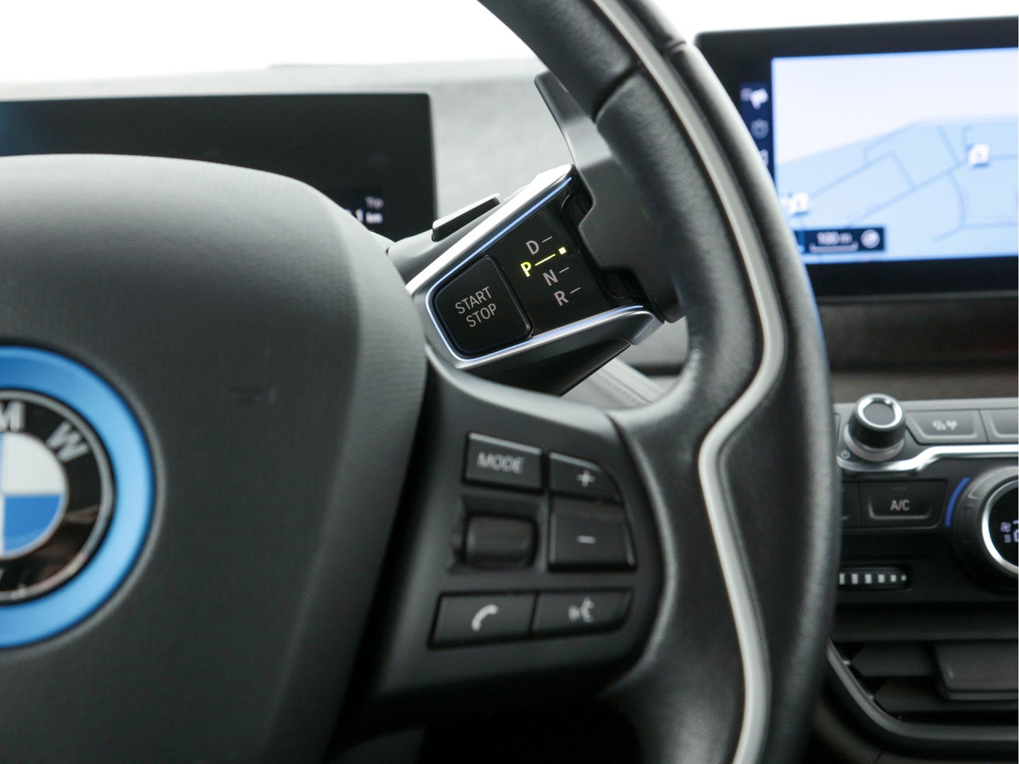 BMW i3 S 120Ah 42 kWh Edition-Road-Style [ 3-Fase ] (INCL-BTW ) Aut * HEAT-PUMP | CCS-FAST-LOADER | STELLAR-FULL-LEATHER | NAVI-FULLMAP | HARMAN/KARDON-SURROUND | FULL-LED | KEYLESS | CAMERA | DAB | DIGI-COCKPIT | CRUISE | COMFORT-SEATS | 20"A