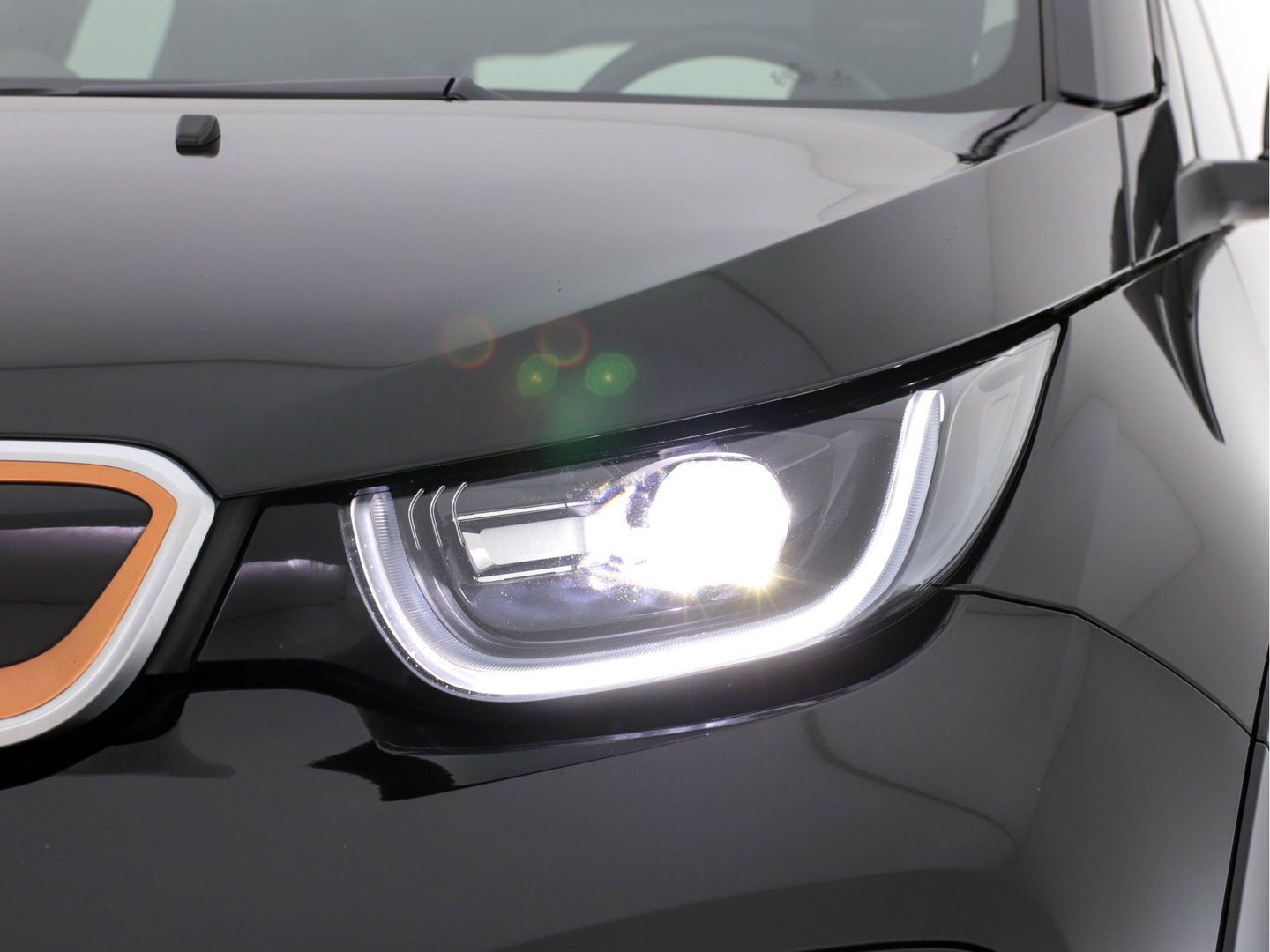 BMW i3 S 120Ah 42 kWh Edition-Road-Style [ 3-Fase ] (INCL-BTW ) Aut * HEAT-PUMP | CCS-FAST-LOADER | STELLAR-FULL-LEATHER | NAVI-FULLMAP | HARMAN/KARDON-SURROUND | FULL-LED | KEYLESS | CAMERA | DAB | DIGI-COCKPIT | CRUISE | COMFORT-SEATS | 20"A