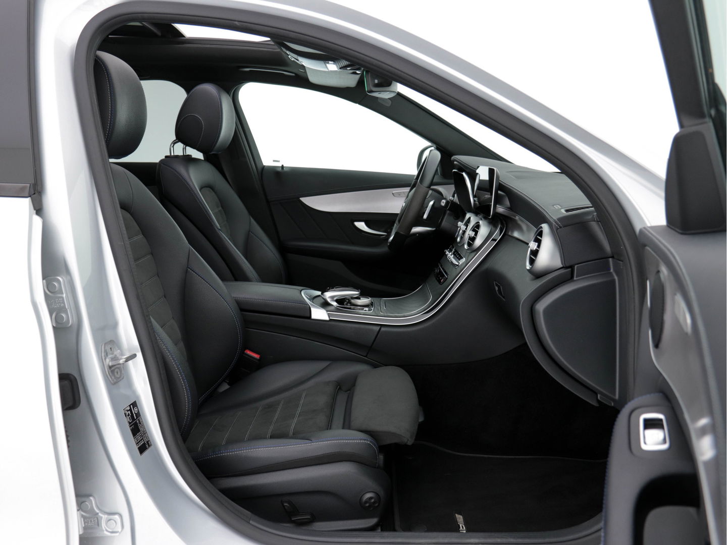 Mercedes-Benz C-Klasse Estate 300 e Business-Solution AMG-Limited Business-Plus-Pack Aut. *PANO | LEATHER-ALCANTARA | FULL-LED | NAVI-FULLMAP | SURROUND-VIEW | BLIND-SPOT | PREMIUM-AUDIO | DAB | APP-CONNECT | AMBIENT-LIGHT | DIGI-COCKPIT | SPORT-SEATS | 18"ALU*
