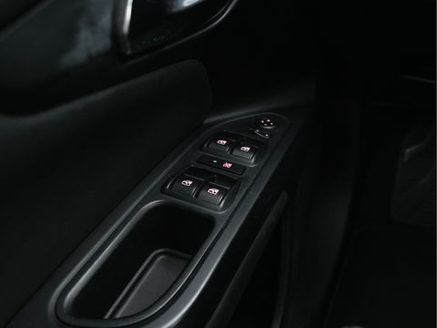 Fiat Tipo Stationwagon 1.6 MultiJet 16v Business Lusso *LUXURY-LEATHER | NAVI-FULLMAP | CAMERA | ECC | PDC | CRUISE | CARPLAY | HEATED-COMFORTSEATS | TOWBAR | 17"ALU*