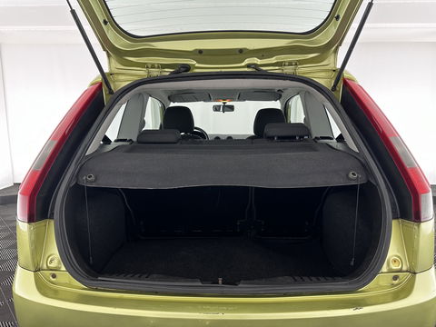 Ford Fiesta 1.3 Futura [ apk tot 09-12-2025 ] * AIRCO | RADIO-CD | 16"ALU *