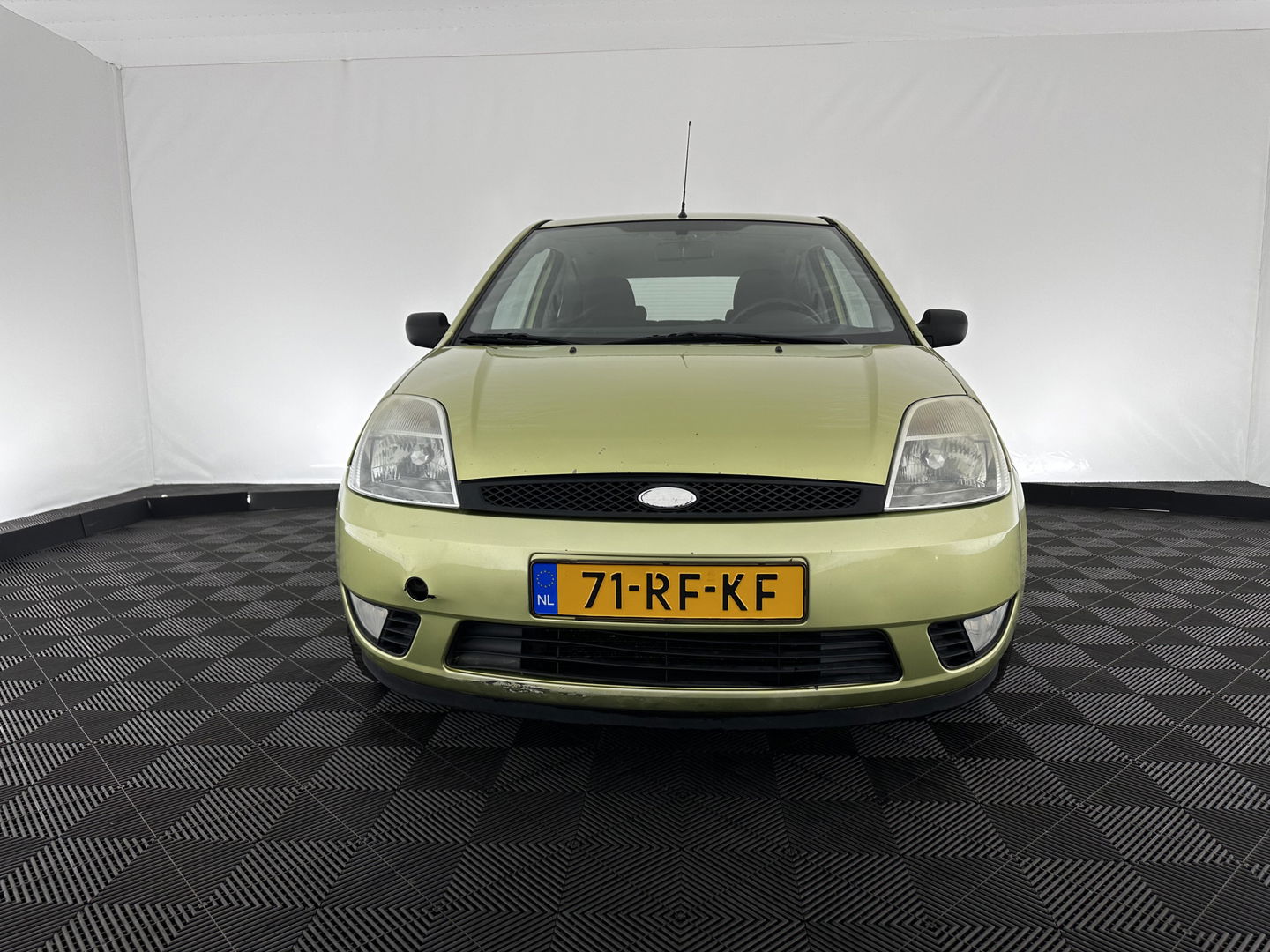 Ford Fiesta 1.3 Futura [ apk tot 09-12-2025 ] * AIRCO | RADIO-CD | 16"ALU *