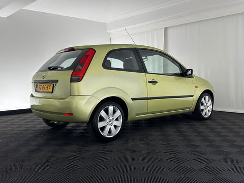 Ford Fiesta 1.3 Futura [ apk tot 09-12-2025 ] * AIRCO | RADIO-CD | 16"ALU *